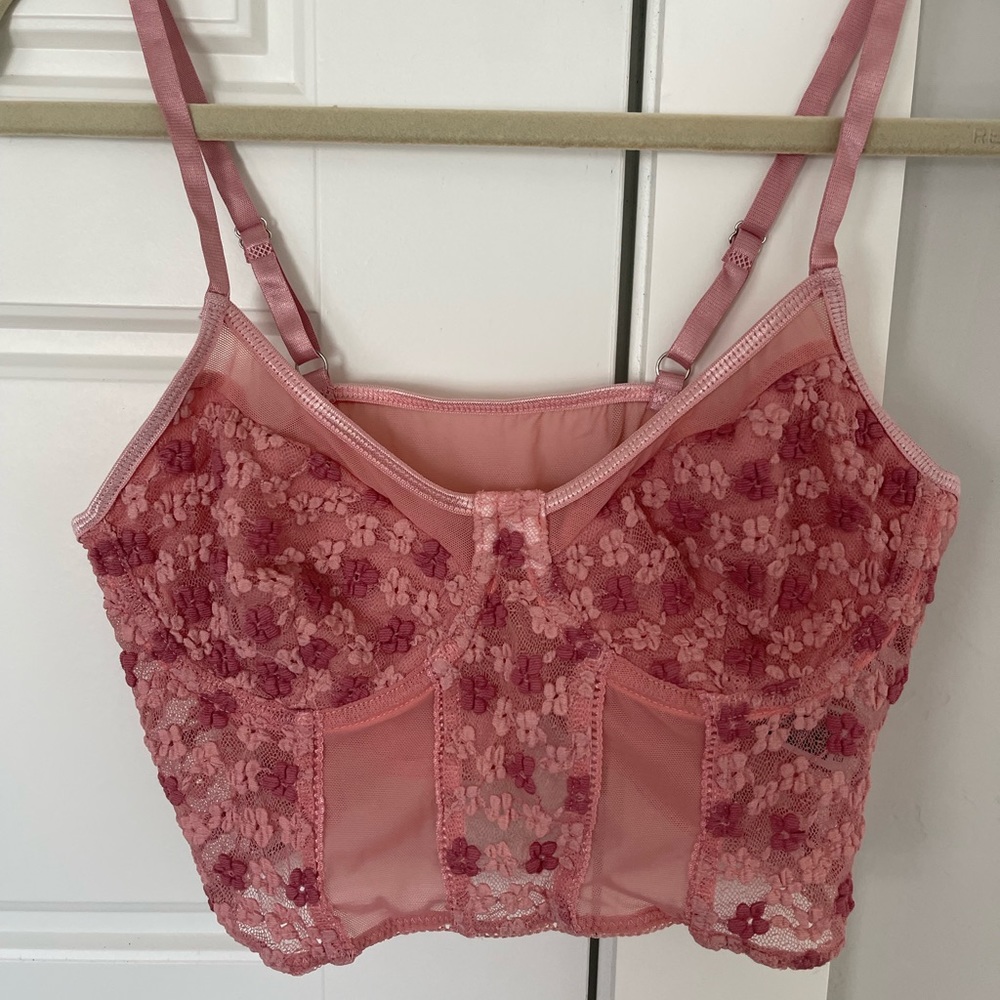 Pink Floral Spaghetti strap Top - Picture 7 of 12